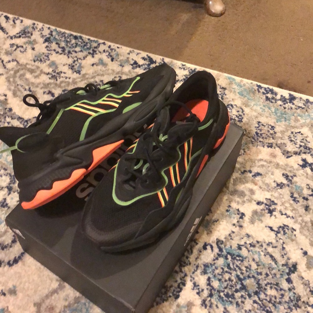 ADIDAS OZWEEGO SHOES - BLACK/ORANGE/NEON GREEN